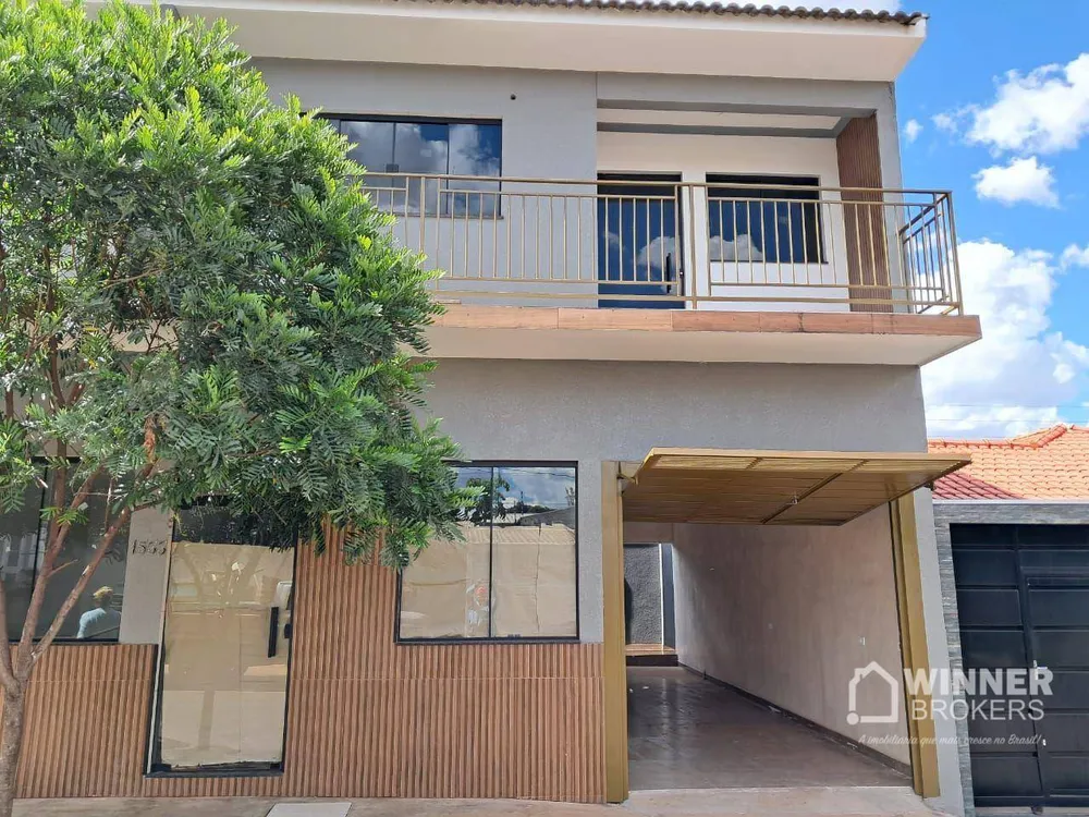 Sobrado, 2 quartos, 283 m² - Foto 1