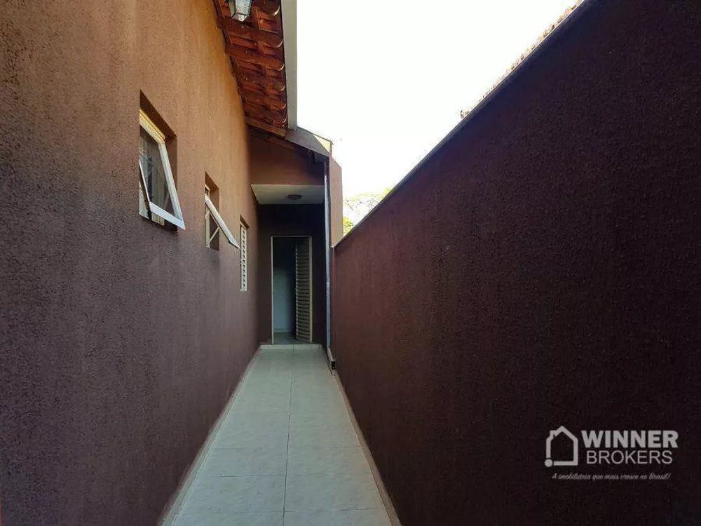 Casa à venda com 3 quartos, 170m² - Foto 4