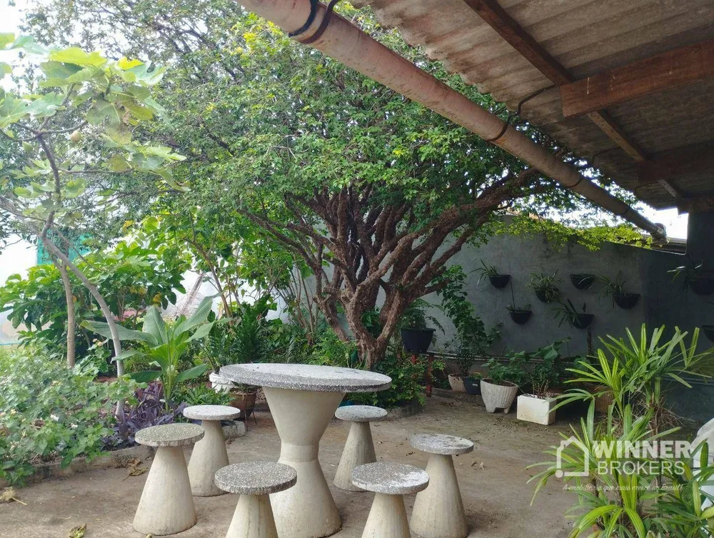 Casa, 3 quartos, 243 m² - Foto 12