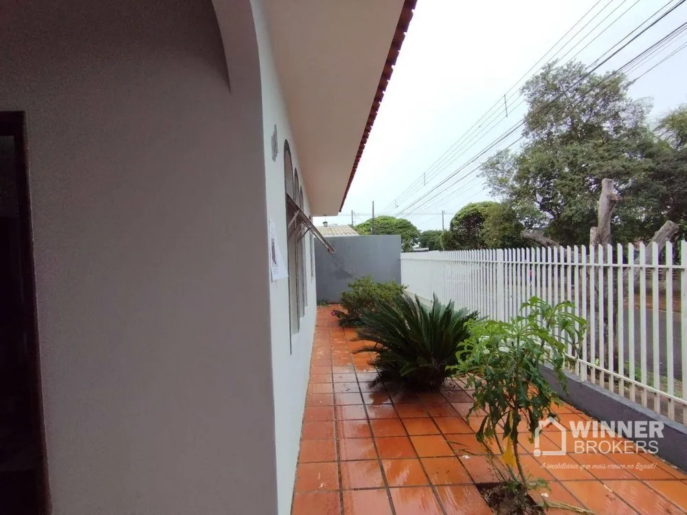 Casa, 3 quartos, 243 m² - Foto 4