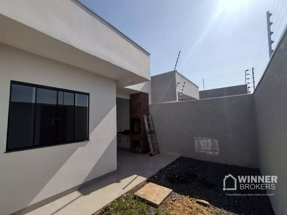 Casa à venda com 3 quartos, 90m² - Foto 3