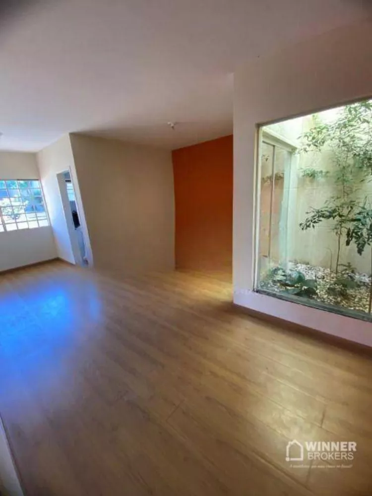 Casa à venda com 3 quartos, 360m² - Foto 8