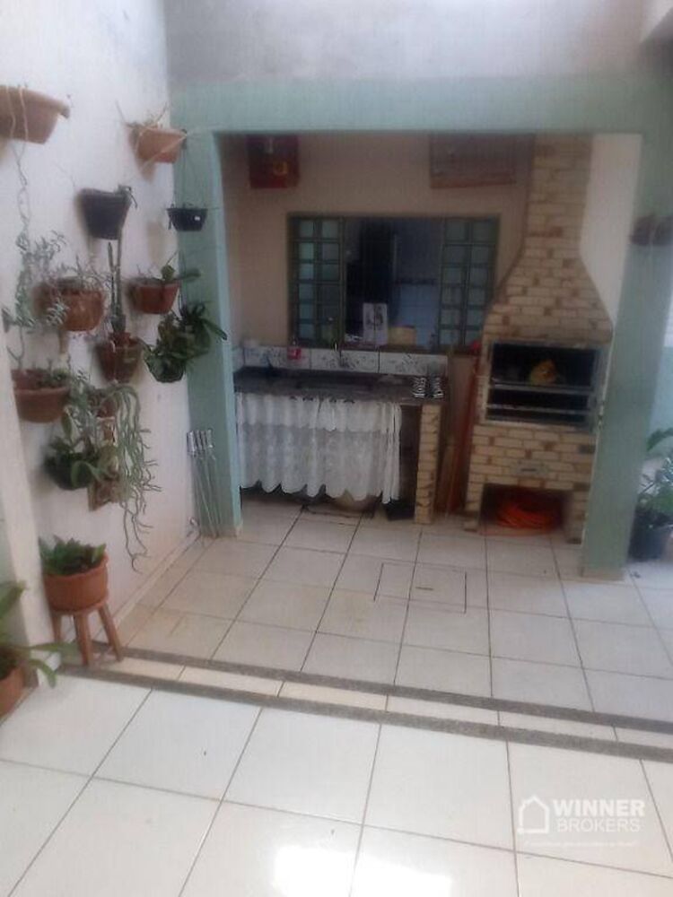 Casa à venda com 3 quartos, 175m² - Foto 4