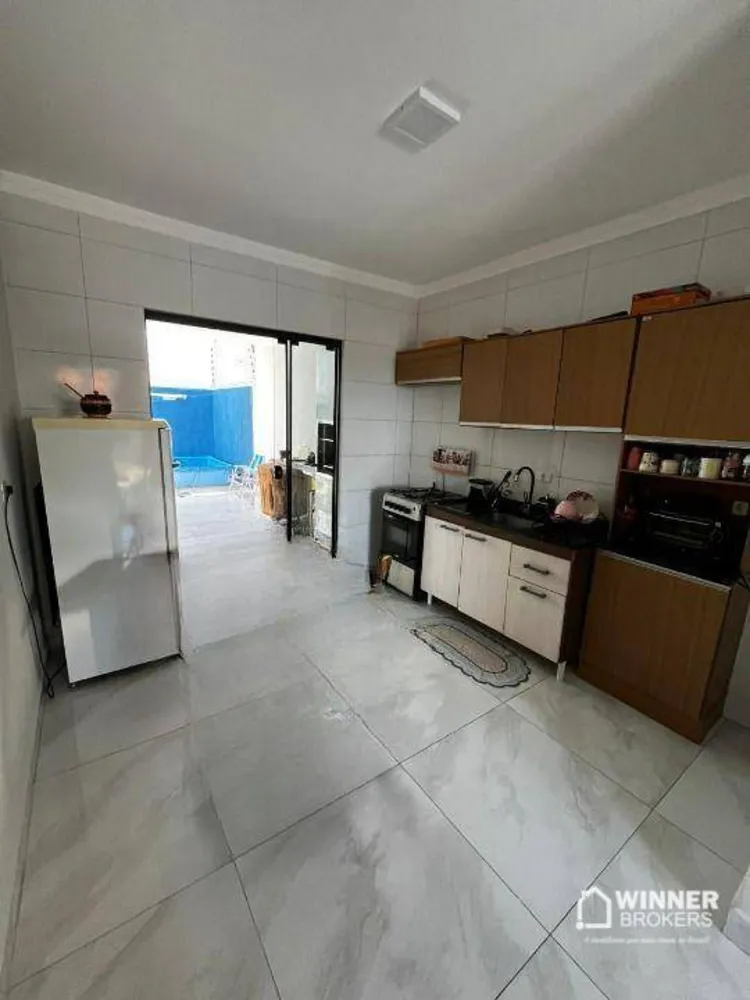 Casa, 3 quartos, 79 m² - Foto 2