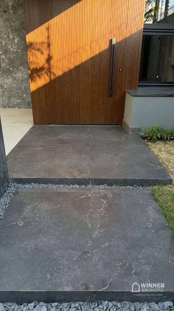 Casa, 3 quartos, 299 m² - Foto 3