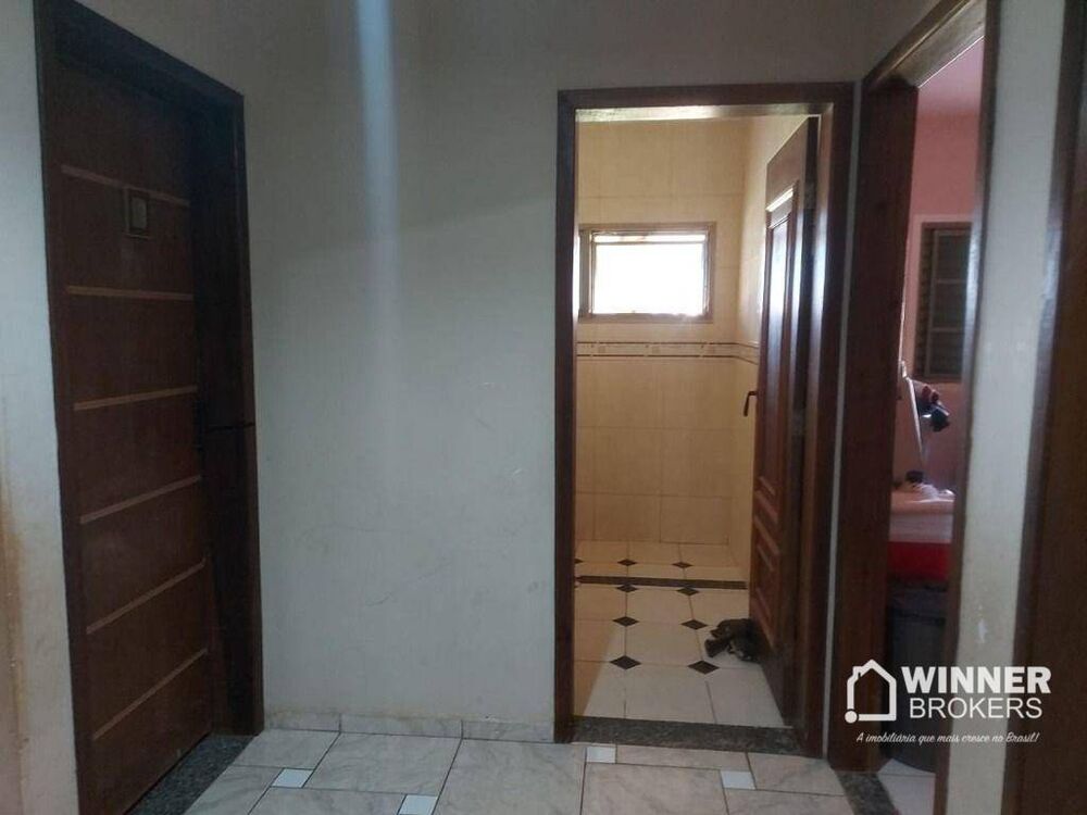 Casa, 4 quartos, 310 m² - Foto 11