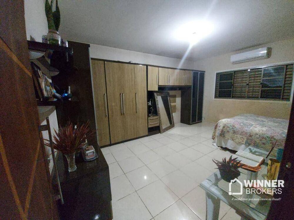 Casa, 4 quartos, 310 m² - Foto 12