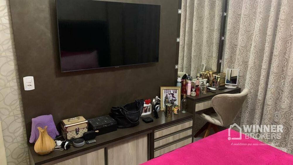 Casa à venda com 2 quartos, 90m² - Foto 3