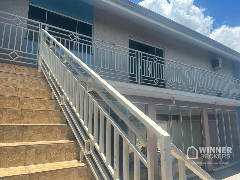 Sobrado à venda com 1 quarto, 160m² - Foto 1