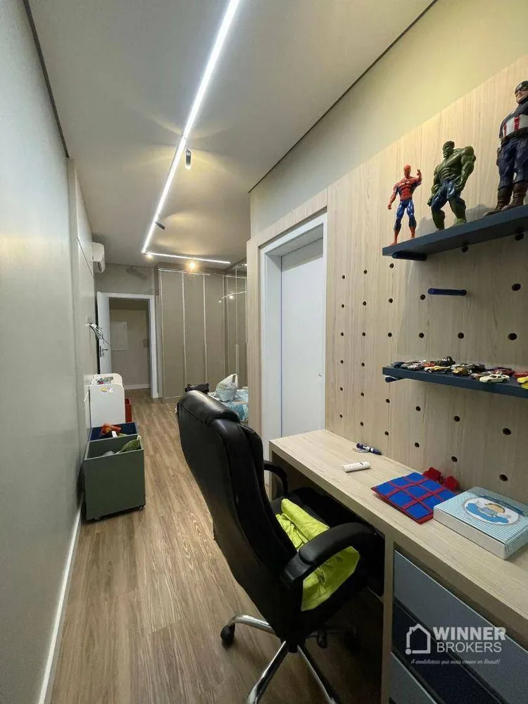 Casa, 4 quartos, 282 m² - Foto 9