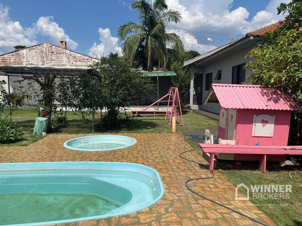 Chácara à venda com 6 quartos, 190m² - Foto 3