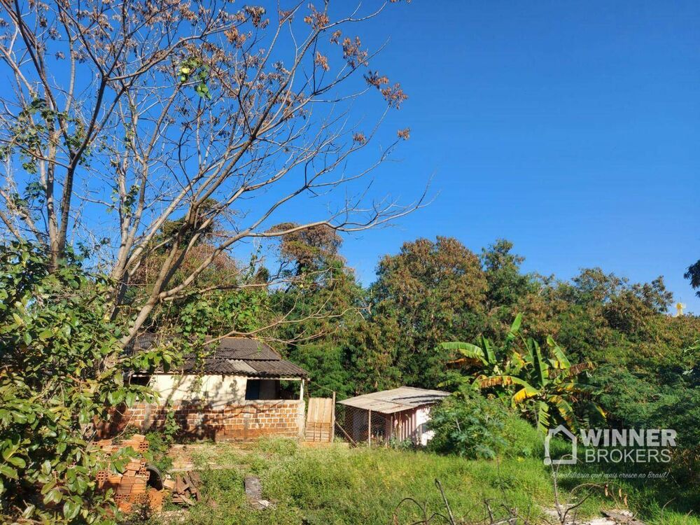 Chácara à venda com 2 quartos, 120m² - Foto 1