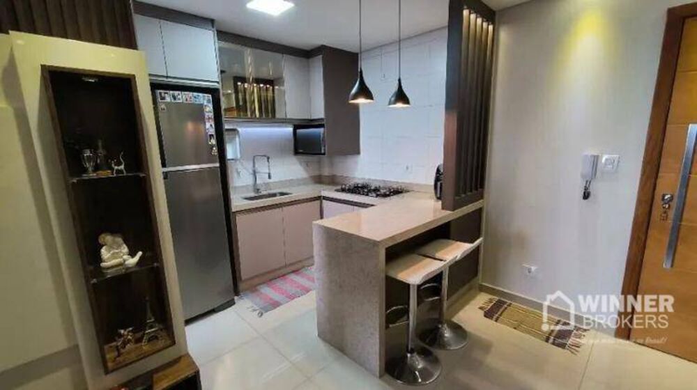 Apartamento à venda com 2 quartos, 73m² - Foto 2