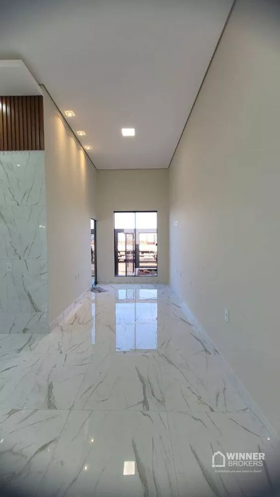 Casa à venda com 3 quartos, 95m² - Foto 5