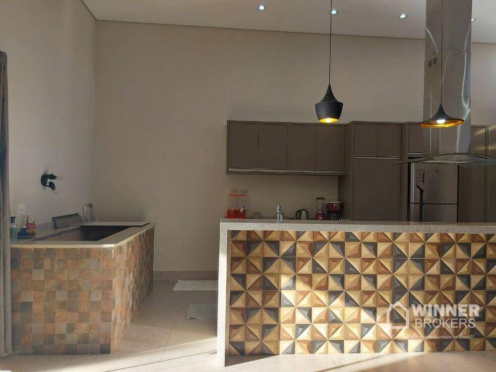 Casa, 2 quartos, 168 m² - Foto 4