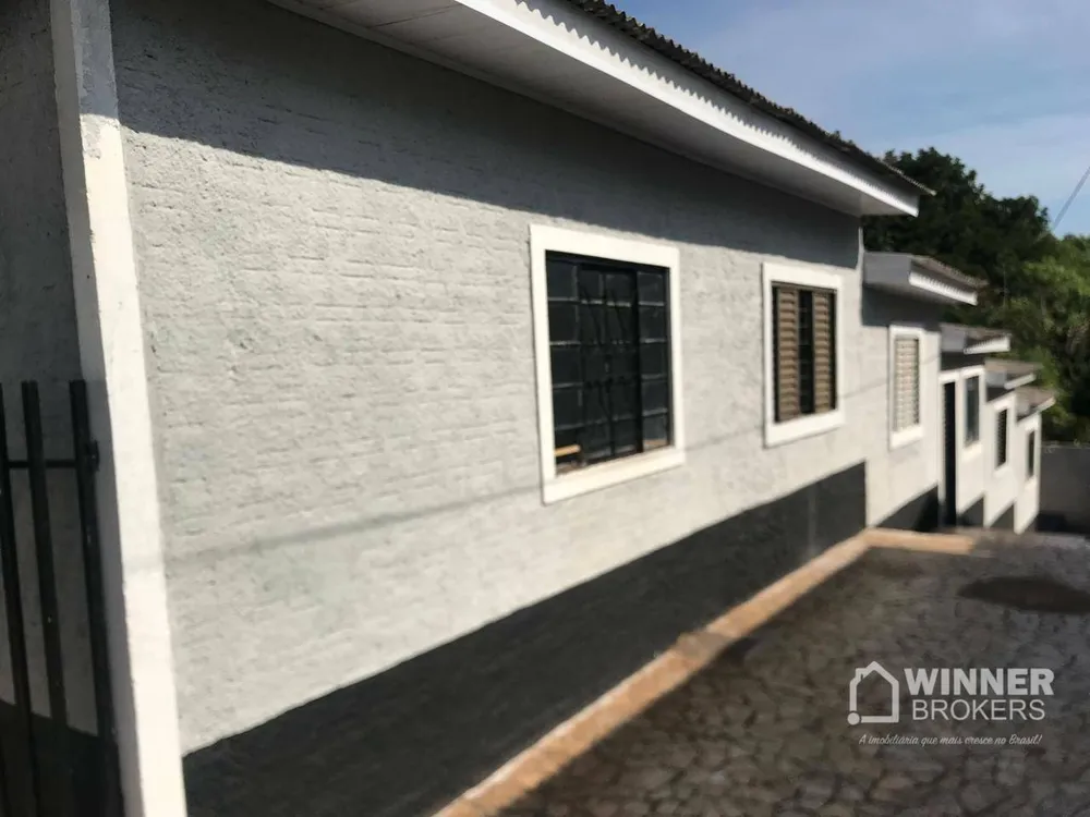Casa, 6 quartos, 144 m² - Foto 2