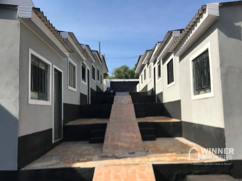 Casa, 6 quartos, 144 m² - Foto 1