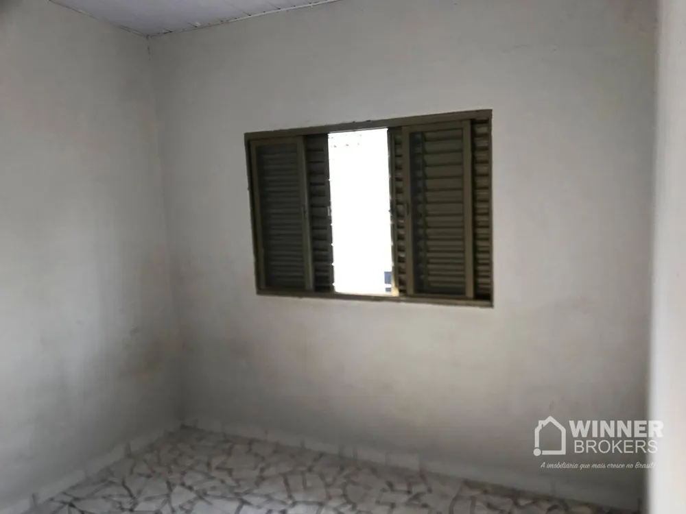 Casa, 6 quartos, 144 m² - Foto 4