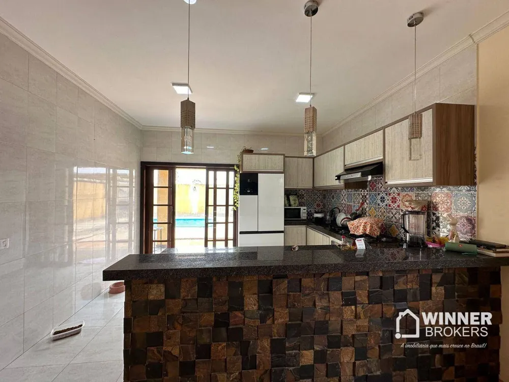 Casa, 3 quartos, 176 m² - Foto 5