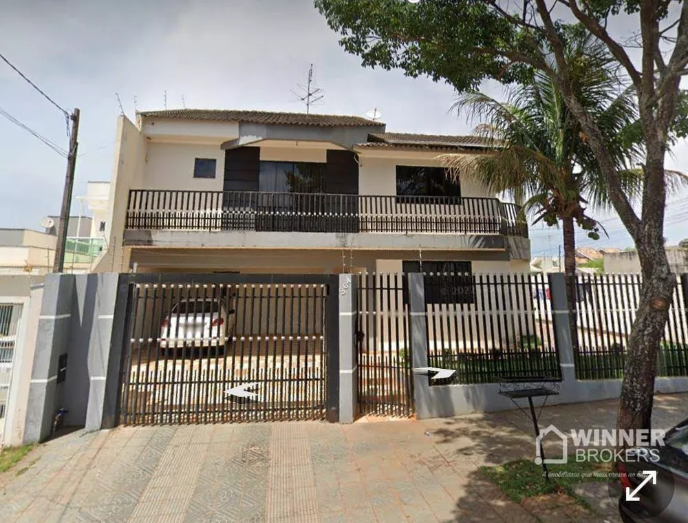 Sobrado à venda com 7 quartos, 349m² - Foto 1