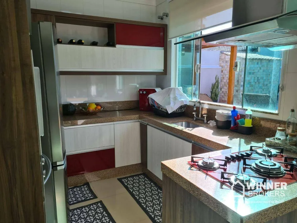 Casa, 3 quartos, 220 m² - Foto 2