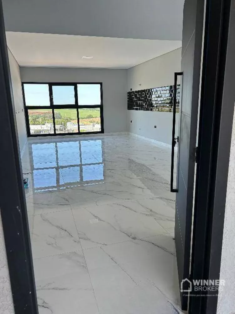 Casa à venda com 3 quartos, 168m² - Foto 3