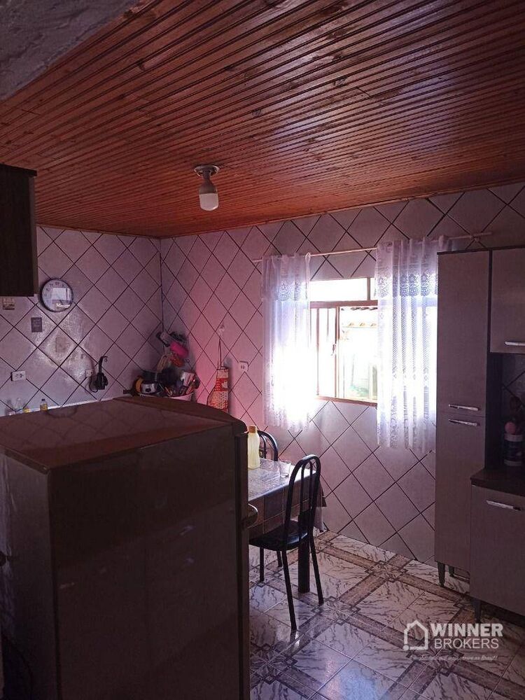 Casa, 4 quartos, 229 m² - Foto 4