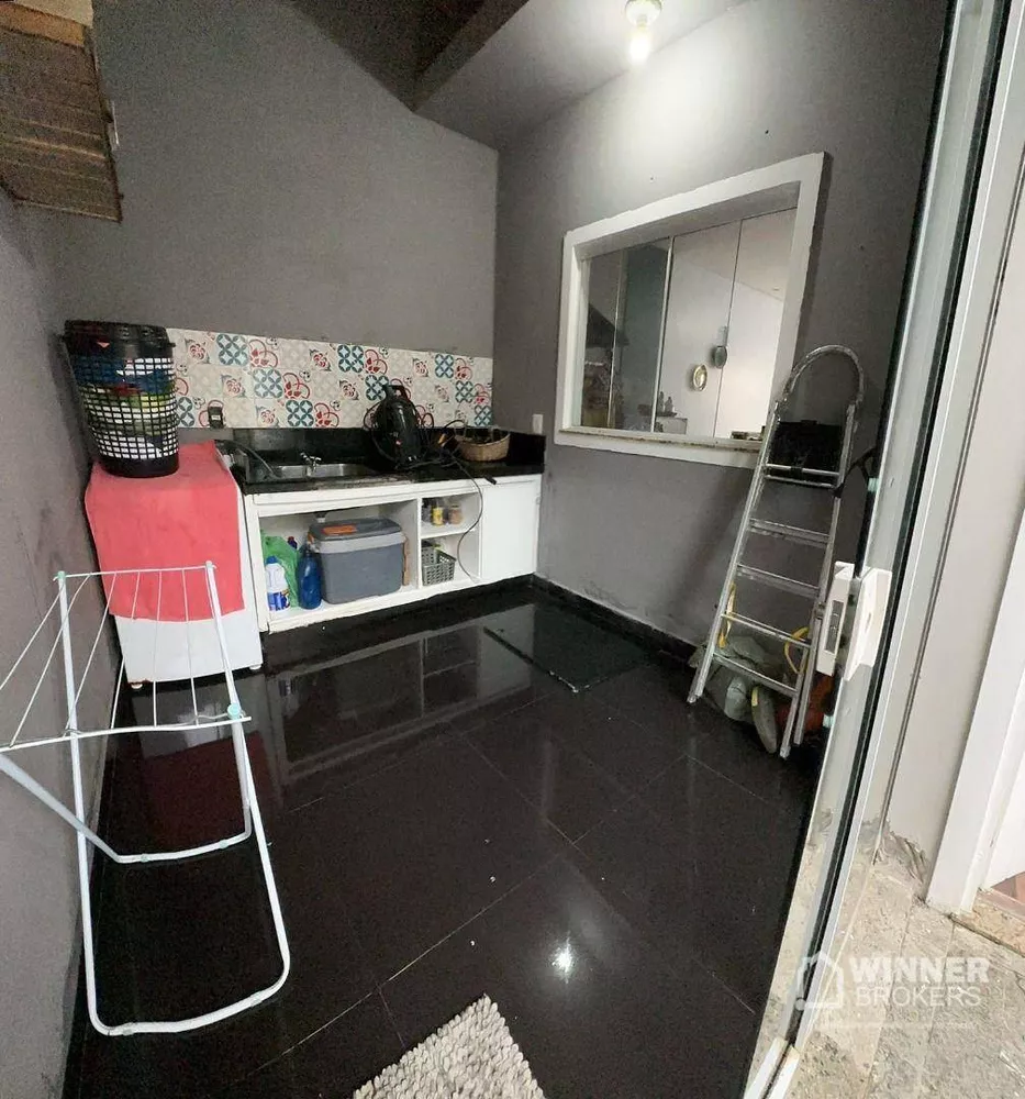 Sobrado à venda com 2 quartos, 100m² - Foto 4