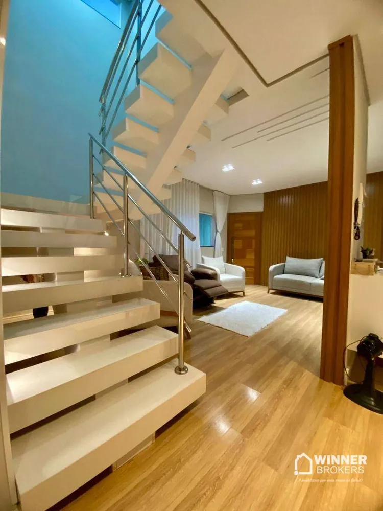Sobrado, 4 quartos, 200 m² - Foto 2