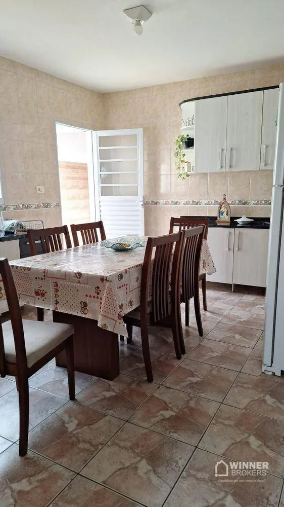 Casa, 3 quartos, 128 m² - Foto 3