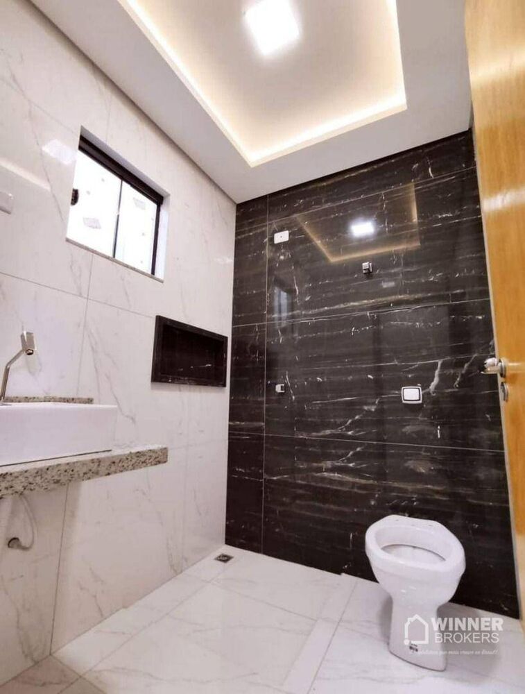 Casa à venda com 3 quartos, 101m² - Foto 4