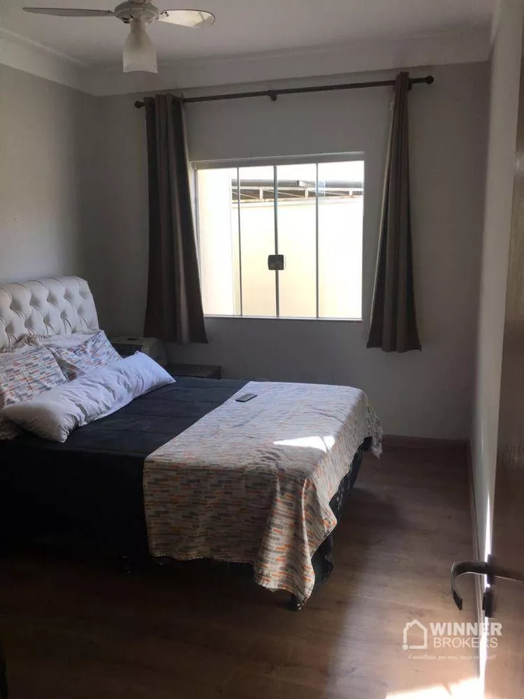 Casa à venda com 3 quartos, 200m² - Foto 7