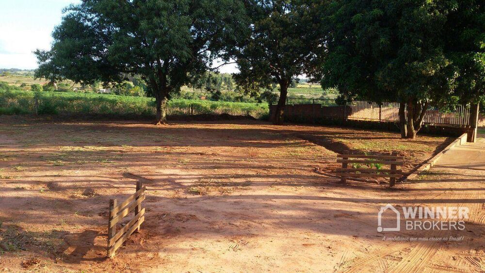 Chácara à venda com 3 quartos, 400m² - Foto 4