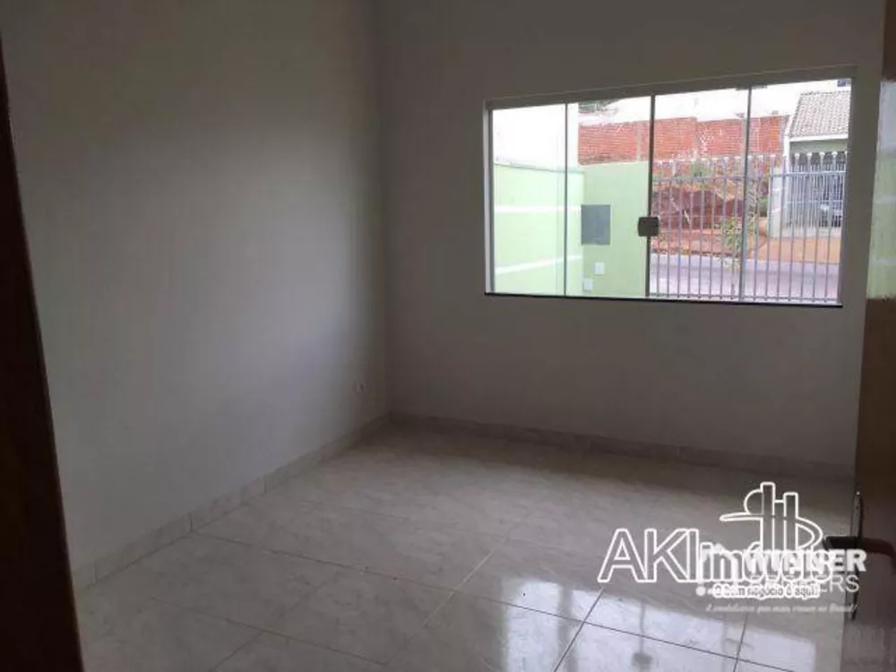 Casa para alugar com 2 quartos, 75m² - Foto 5