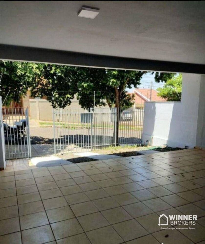 Casa à venda com 2 quartos, 112m² - Foto 2