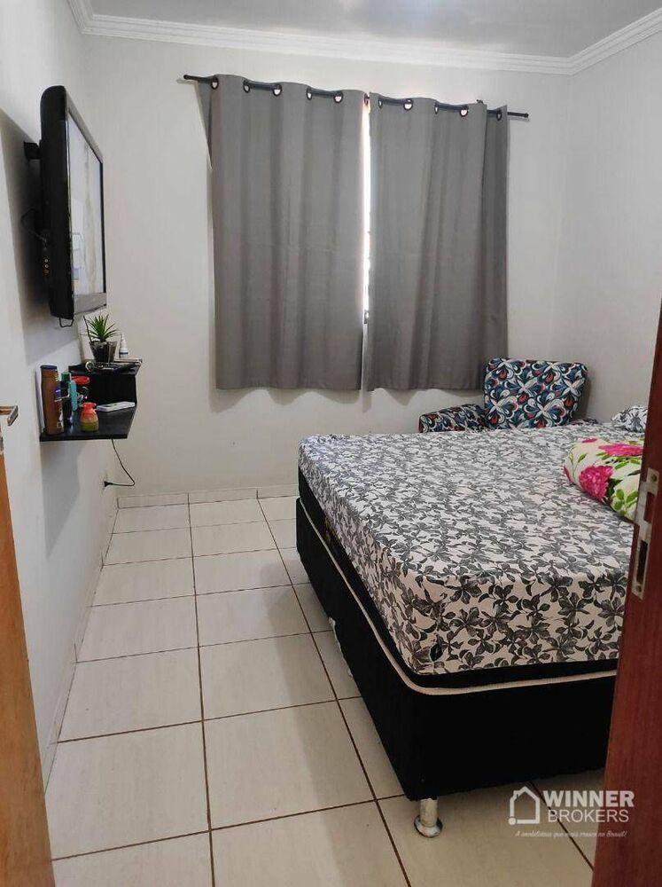 Casa à venda com 3 quartos, 75m² - Foto 17