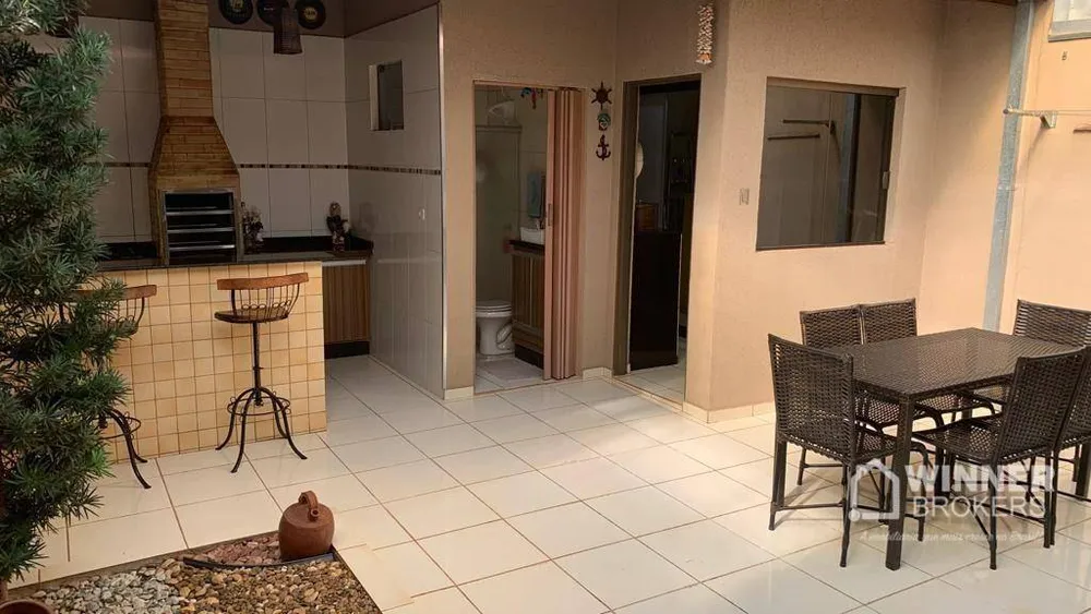 Casa, 2 quartos, 90 m² - Foto 1