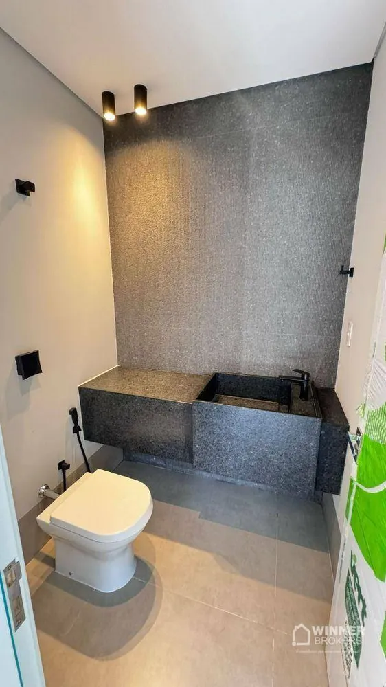 Casa, 3 quartos, 204 m² - Foto 11