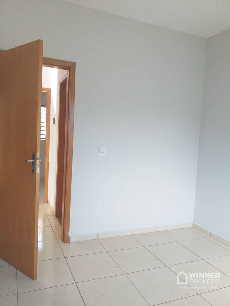 Casa à venda com 2 quartos, 62m² - Foto 10