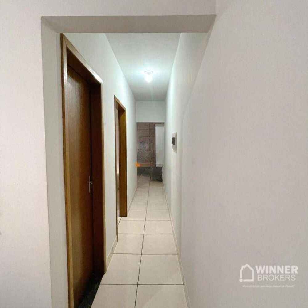 Casa à venda com 2 quartos, 69m² - Foto 4