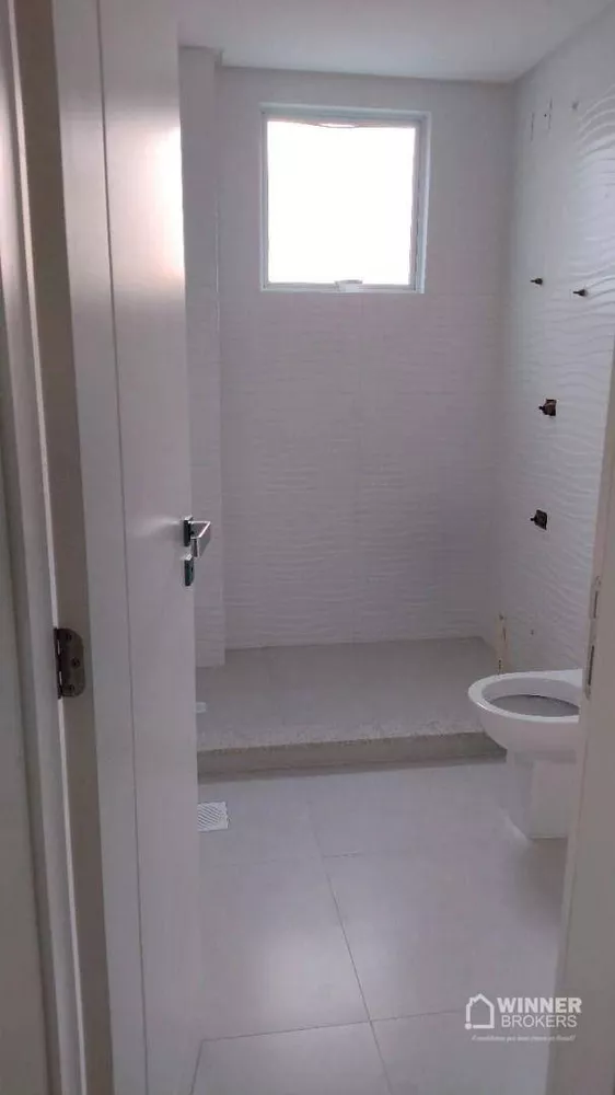 Apartamento à venda com 3 quartos, 145m² - Foto 6