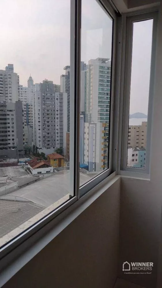 Apartamento à venda com 3 quartos, 145m² - Foto 7