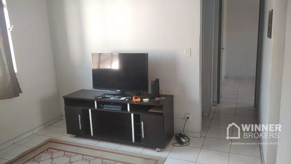 Apartamento à venda com 2 quartos, 42m² - Foto 2