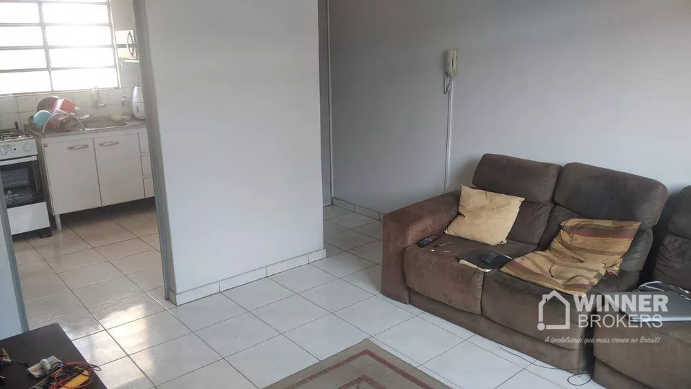 Apartamento à venda com 2 quartos, 42m² - Foto 3