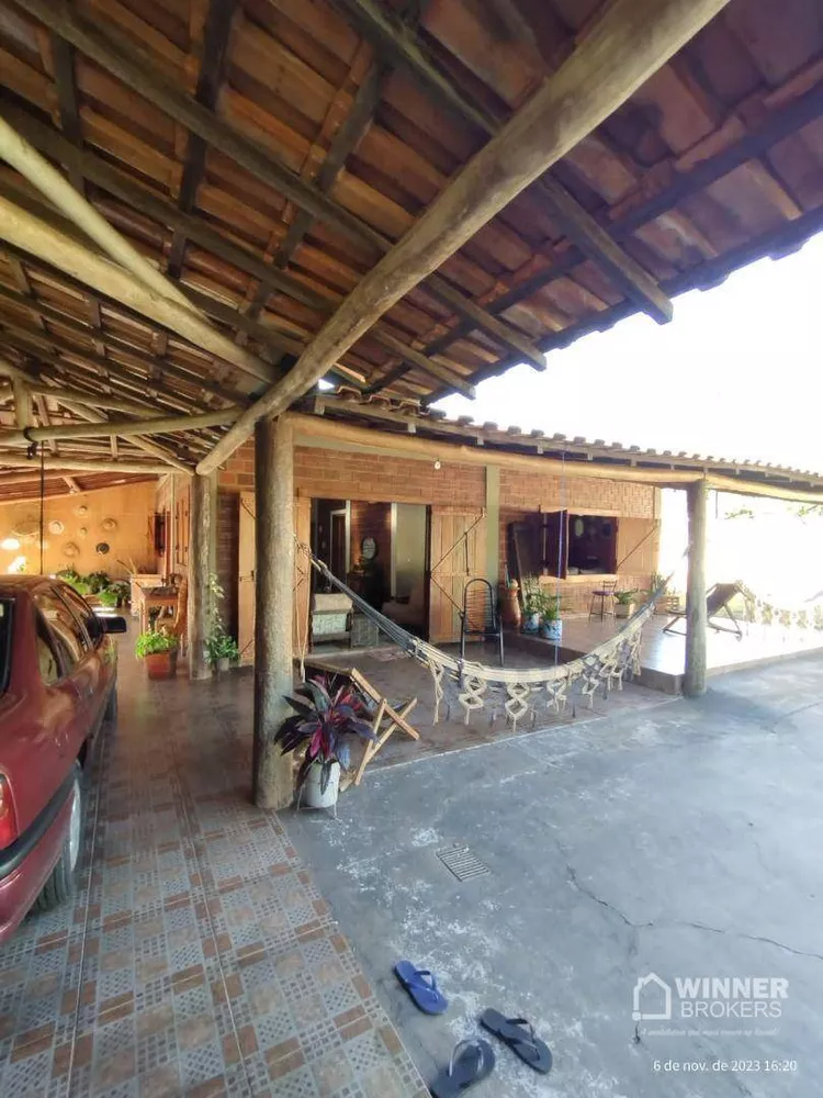 Chácara à venda com 3 quartos, 270m² - Foto 3