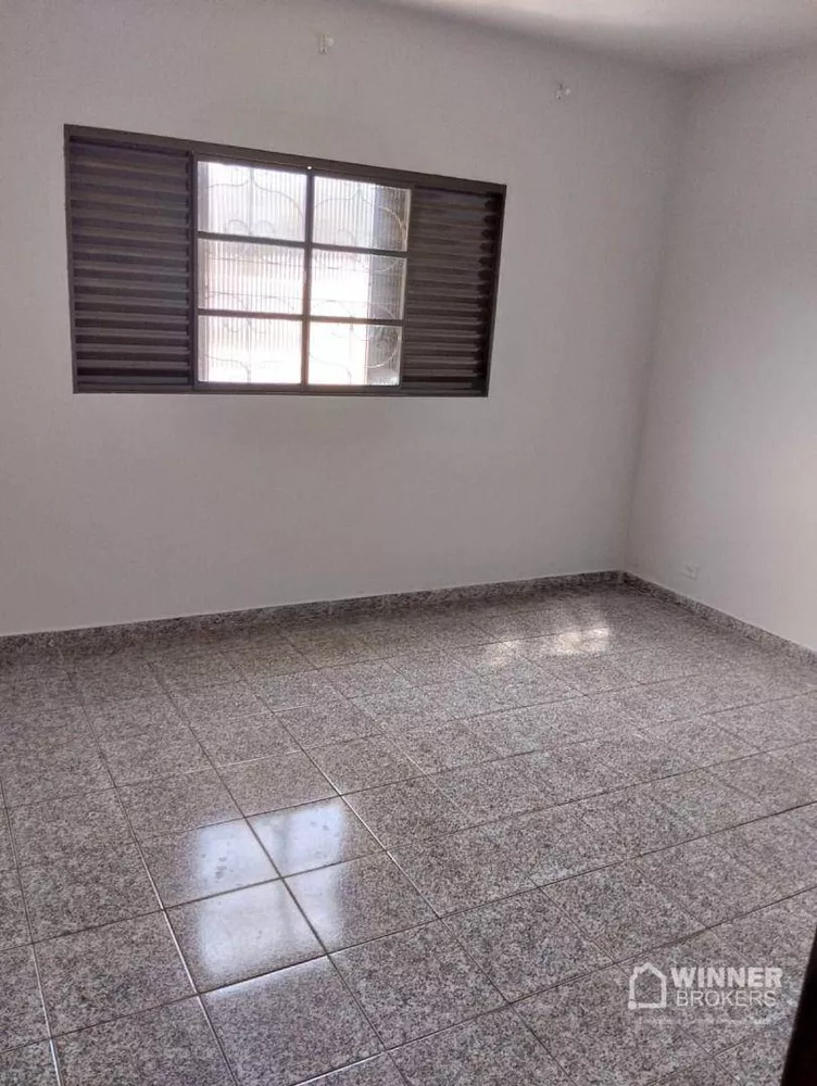 Casa para alugar com 3 quartos, 190m² - Foto 8