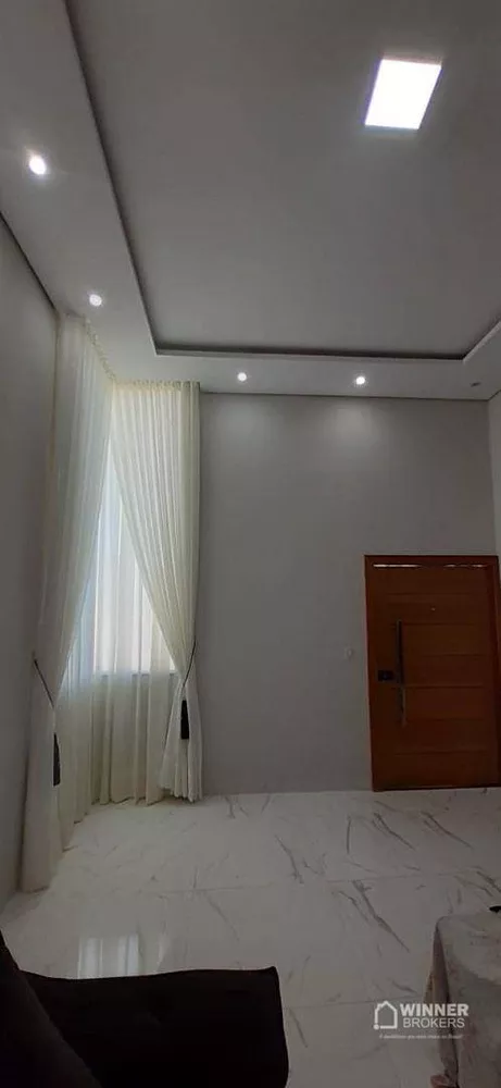 Casa à venda com 2 quartos, 160m² - Foto 10