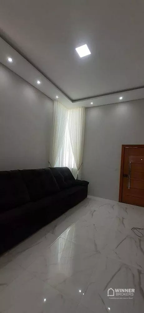 Casa à venda com 2 quartos, 160m² - Foto 9