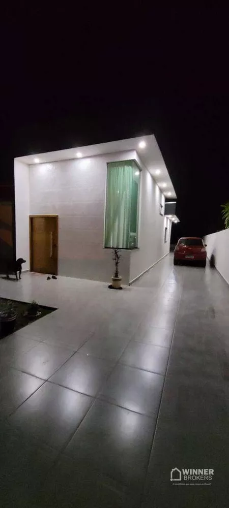 Casa à venda com 2 quartos, 160m² - Foto 3