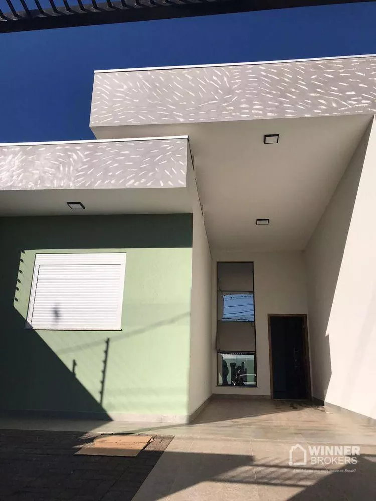 Casa à venda com 3 quartos, 135m² - Foto 3